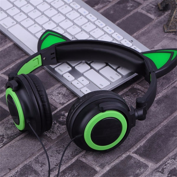 Cute wired Headphone For girl Folding LED Luminous Earphone Headphones With Cat Ear Headset for children High quality